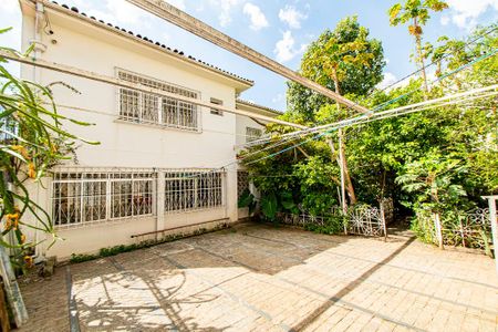 Casa à venda com 950m², 5 quartos e 10 vagas