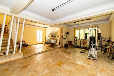 Casa à venda com 950m², 5 quartos e 10 vagas