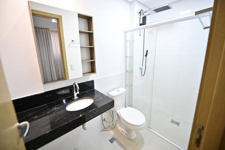 Apartamento para alugar com 61m², 2 quartos e 1 vaga Apartamento para alugar com 61m², 2 quartos e 1 vagaBanheiro da Suíte 2