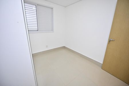 Apartamento para alugar com 61m², 2 quartos e 1 vaga Apartamento para alugar com 61m², 2 quartos e 1 vagaSuíte 1