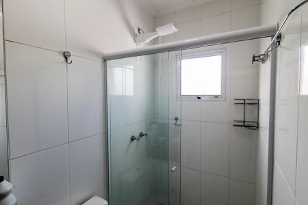 Banheiro da Suíte 2 de casa para alugar com 3 quartos, 150m² em Jardim Monte Kemel, São Paulo