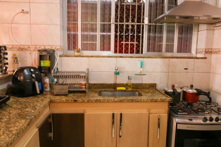Casa para alugar com 260m², 6 quartos e 3 vagas Casa para alugar com 260m², 6 quartos e 3 vagasCozinha
