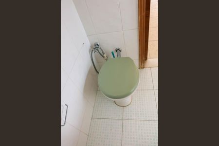Casa para alugar com 260m², 6 quartos e 3 vagas Casa para alugar com 260m², 6 quartos e 3 vagasBanheiro Quarto Suite 3 - 2º Pavimento