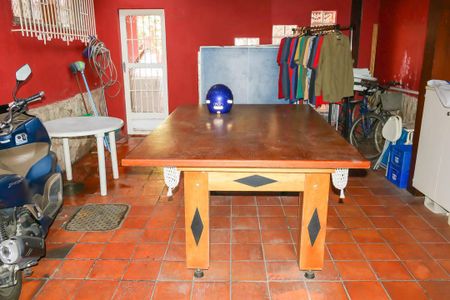 Garagem de casa para alugar com 6 quartos, 260m² em Méier, Rio de Janeiro