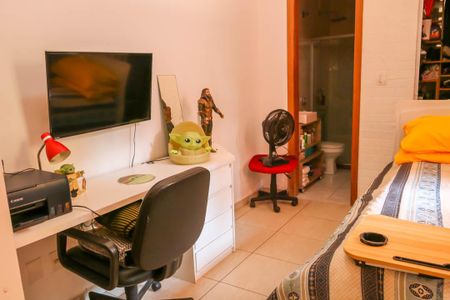 Casa para alugar com 260m², 6 quartos e 3 vagas Casa para alugar com 260m², 6 quartos e 3 vagasQuarto Suite 2