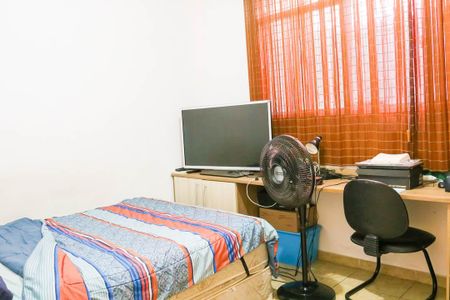 Casa para alugar com 260m², 6 quartos e 3 vagas Casa para alugar com 260m², 6 quartos e 3 vagasQuarto 2