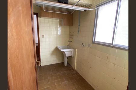 Apartamento à venda com 90m², 4 quartos e 1 vagaÁrea de Serviço