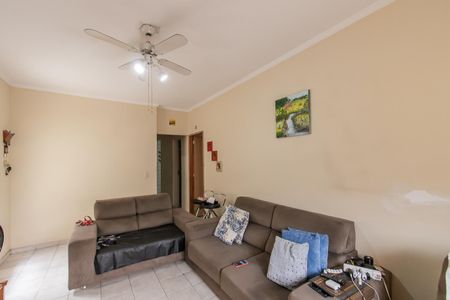 Casa à venda com 300m², 4 quartos e 1 vagaCasa 2 - Sala