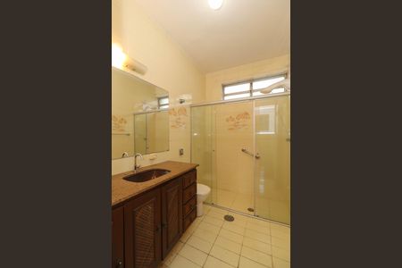 Apartamento para alugar com 137m², 3 quartos e 1 vaga Apartamento para alugar com 137m², 3 quartos e 1 vagaBanheiro
