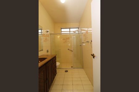 Apartamento para alugar com 137m², 3 quartos e 1 vaga Apartamento para alugar com 137m², 3 quartos e 1 vagaBanheiro