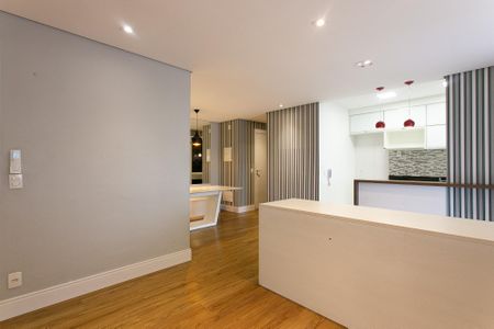 Apartamento à venda com 89m², 2 quartos e 2 vagas Apartamento à venda com 89m², 2 quartos e 2 vagasSala