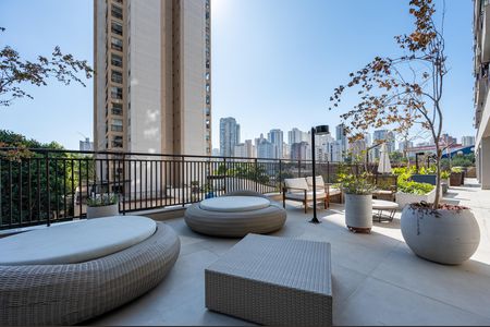 Studio para alugar com 29m², 1 quarto e 1 vaga Studio para alugar com 29m², 1 quarto e 1 vagaÁrea comum - Lounge externo
