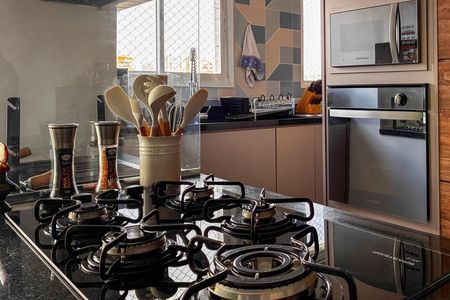 Apartamento à venda com 77m², 2 quartos e 2 vagas