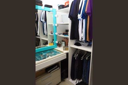Apartamento para alugar com 78m², 2 quartos e 2 vagasCloset da Suíte