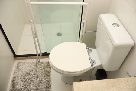Apartamento para alugar com 78m², 2 quartos e 2 vagasBanheiro social