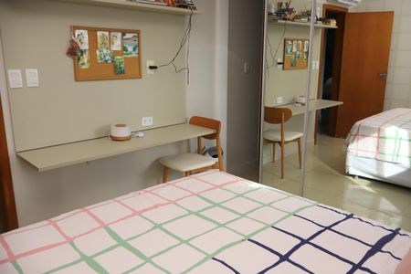 Apartamento para alugar com 78m², 2 quartos e 2 vagasSuíte
