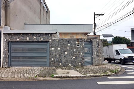 Casa para alugar com 146m², 3 quartos e 1 vagaFachada