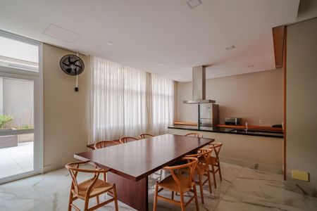 Studio à venda com 32m², 1 quarto e 1 vaga Studio à venda com 32m², 1 quarto e 1 vagaÁrea comum - Salão de festas