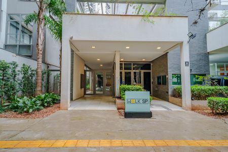 Studio à venda com 32m², 1 quarto e 1 vaga Studio à venda com 32m², 1 quarto e 1 vagaFachada e portaria