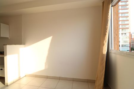 Apartamento à venda com 28m², 1 quarto e sem vagaSala