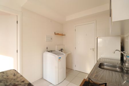 Apartamento à venda com 28m², 1 quarto e sem vagaCozinha e Área de Serviço