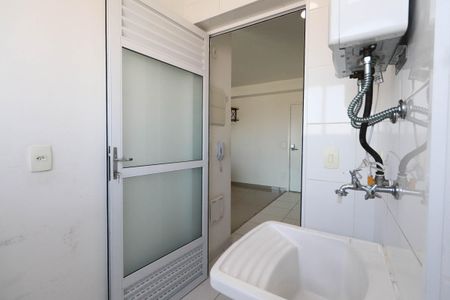 Apartamento para alugar com 60m², 2 quartos e 1 vagaÁrea de Serviço