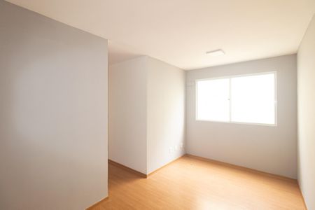 Sala de apartamento para alugar com 2 quartos, 60m² em Campo Grande, Rio de Janeiro
