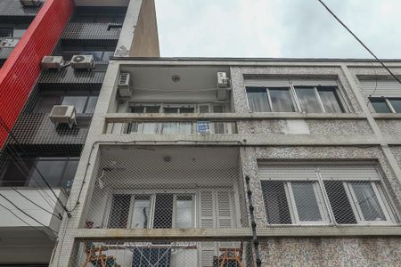 Apartamento para alugar com 110m², 3 quartos e sem vagaFachada