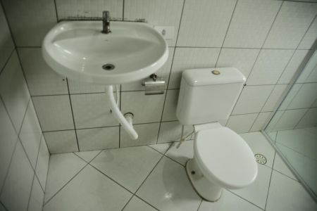 Casa para alugar com 110m², 2 quartos e 1 vagaBanheiro