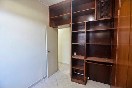 Apartamento para alugar com 60m², 3 quartos e sem vaga Apartamento para alugar com 60m², 3 quartos e sem vagaQuarto 3