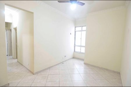 Apartamento para alugar com 60m², 3 quartos e sem vaga Apartamento para alugar com 60m², 3 quartos e sem vagaSala