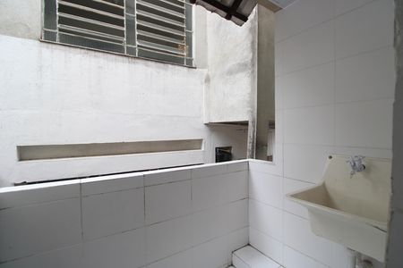 Casa à venda com 90m², 2 quartos e sem vagaÁrea de serviço