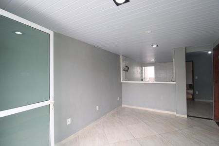 Casa à venda com 90m², 2 quartos e sem vagaSala