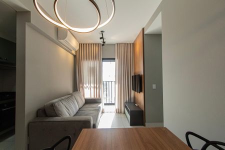 Apartamento para alugar com 55m², 2 quartos e 1 vaga Apartamento para alugar com 55m², 2 quartos e 1 vagaSala