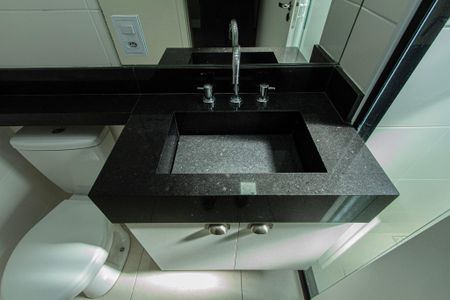 Apartamento para alugar com 55m², 2 quartos e 1 vaga Apartamento para alugar com 55m², 2 quartos e 1 vagaBanheiro Suíte