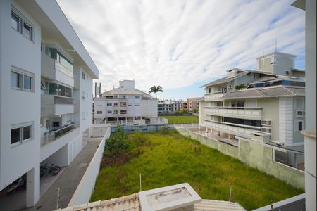 Vista da Suíte de apartamento para alugar com 3 quartos, 100m² em Ingleses do Rio Vermelho, Florianópolis