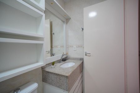 Apartamento para alugar com 100m², 3 quartos e 1 vagaBanheiro da Suíte