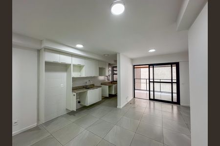 Apartamento para alugar com 2 quartos, 74m² em Laranjeiras, Rio de Janeiro