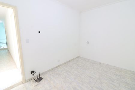 Quarto 1 de casa para alugar com 2 quartos, 250m² em Jardim das Flores, Osasco