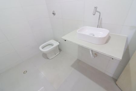 Casa para alugar com 250m², 2 quartos e 3 vagasBanheiro 2