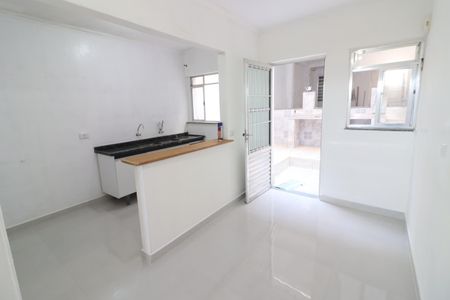 Casa para alugar com 250m², 2 quartos e 3 vagasCozinha