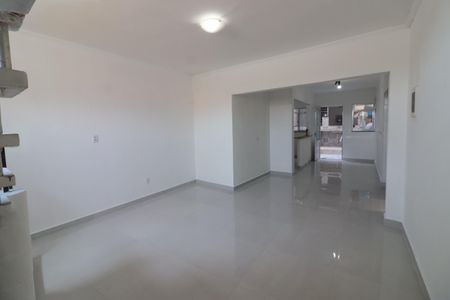 Casa para alugar com 250m², 2 quartos e 3 vagasSala