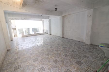 Casa para alugar com 250m², 2 quartos e 3 vagasÁrea de Serviço