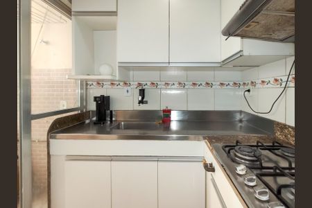 Casa para alugar com 100m², 2 quartos e 1 vaga Casa para alugar com 100m², 2 quartos e 1 vagaCozinha