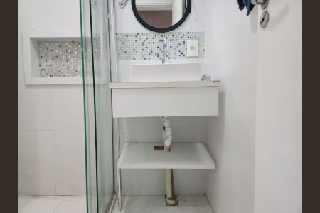 Apartamento à venda com 71m², 3 quartos e 1 vagaBanheiro Social