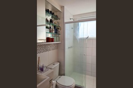 Apartamento à venda com 105m², 3 quartos e 1 vaga Apartamento à venda com 105m², 3 quartos e 1 vagaBanheiro da Suíte 1