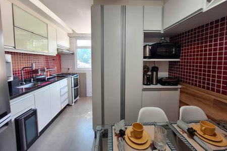 Apartamento à venda com 105m², 3 quartos e 1 vaga Apartamento à venda com 105m², 3 quartos e 1 vagaCozinha