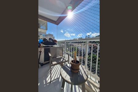 Apartamento à venda com 105m², 3 quartos e 1 vaga Apartamento à venda com 105m², 3 quartos e 1 vagaVaranda da Sala