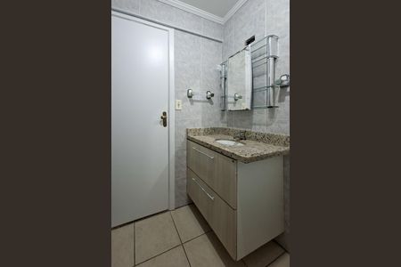 Apartamento para alugar com 59m², 2 quartos e 1 vaga Apartamento para alugar com 59m², 2 quartos e 1 vagaBanheiro