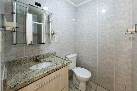 Apartamento para alugar com 59m², 2 quartos e 1 vaga Apartamento para alugar com 59m², 2 quartos e 1 vagaBanheiro
